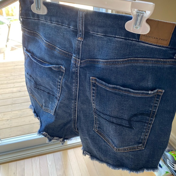 very stretchy american eagle jean shorts - Picture 4 of 4